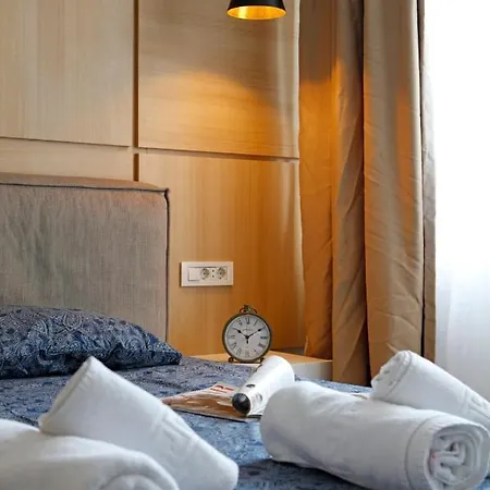 Lovely 2 Bedroom Apartment Near Old Town Bucureşti Exterior foto
