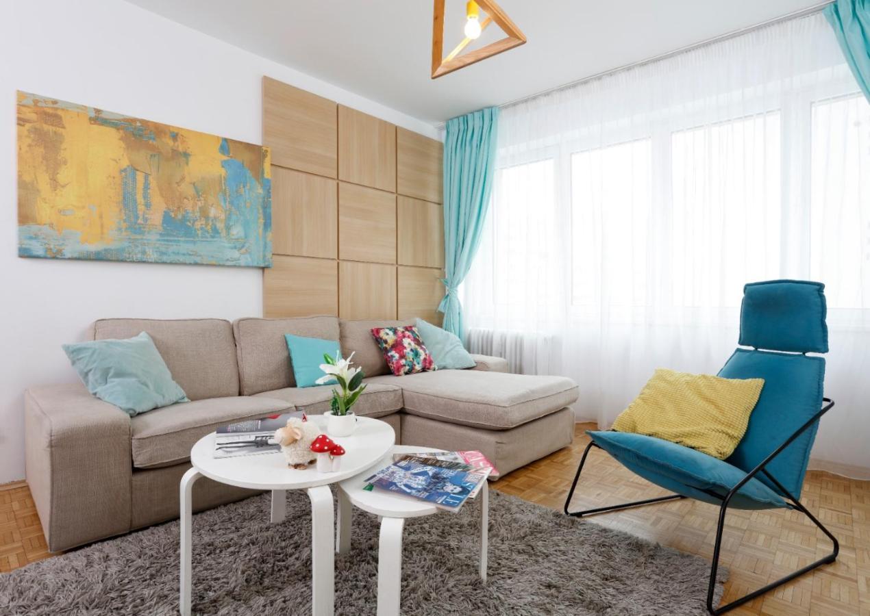 Appartamento Lovely 2 Bedroom Near Old Town Bucarest