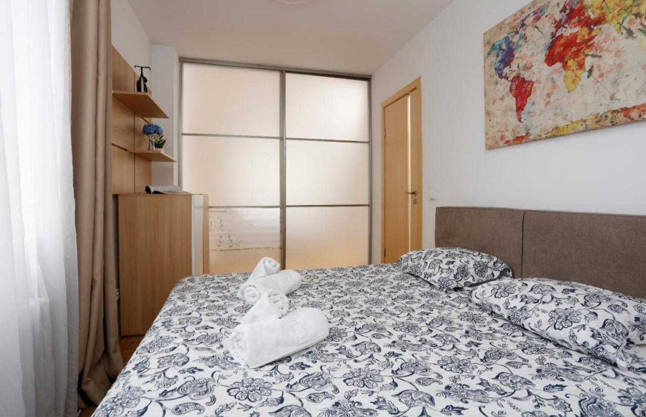 Appartamento Lovely 2 Bedroom Near Old Town *